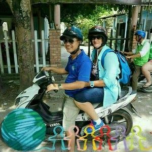 Meet your Posher, Lyn-barrie